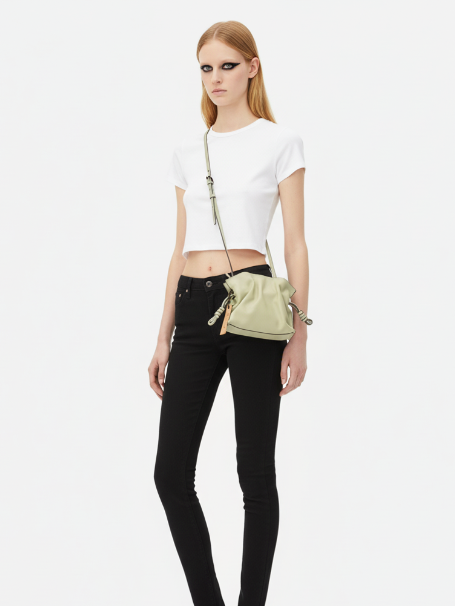 Bolsa Tiracolo Bucket em Couro Menta