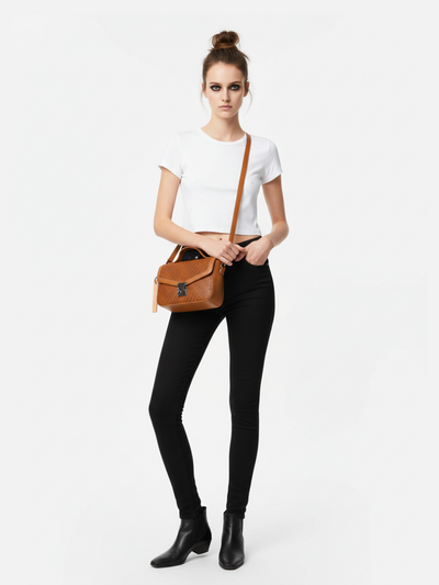 Bolsa-tiracolo-em-couro-stephie-cathy-6