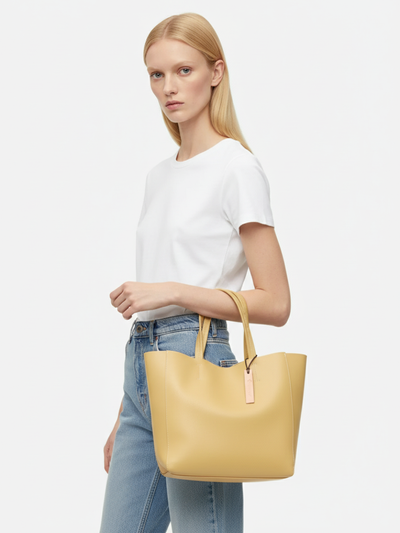Bongo Medium Tote Bag in Fresh Yellow Leather 