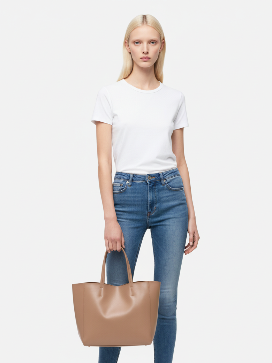 Bongo Medium Tote Bag in Clay Leather 